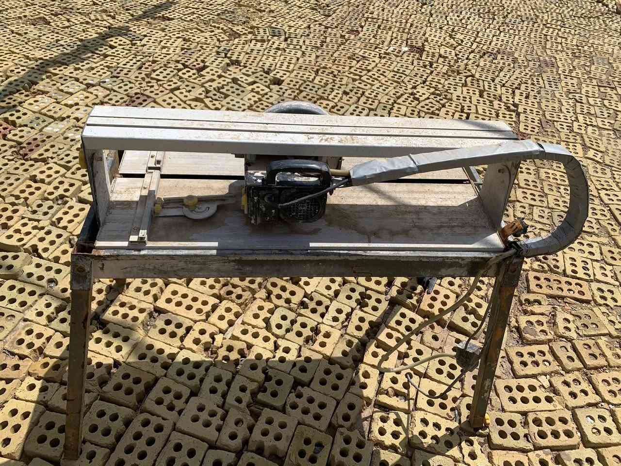 قاطعة مرمر كاملة انجيكو  ***********
