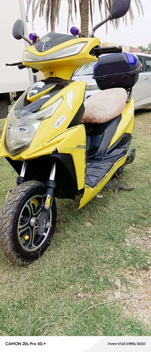 سلام عليكم درجه شحن سكنس موديل 2021 للبيع سعر 300 وبيه مجال لاستفسار خاص


**إذا كنت صاحب هذا الإعلان وتريد حذفه لأي سبب، رجاءا أرسل رسالة إلى الدعم الفني**