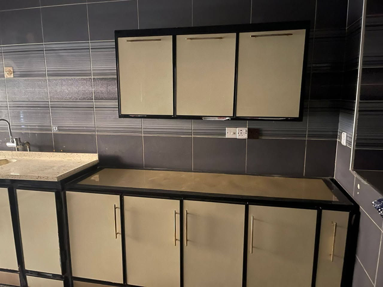 من رخصة لادمن ٦ قطع


**إذا كنت صاحب هذا الإعلان وتريد حذفه لأي سبب، رجاءا أرسل رسالة إلى الدعم الفني**