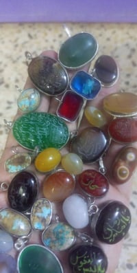 احجار كريمة • ٣٠قطعة • قلادة فيروزي