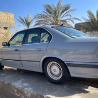 بي ام دبليو ٥٢٠ • يحتاج تبريد • بابل