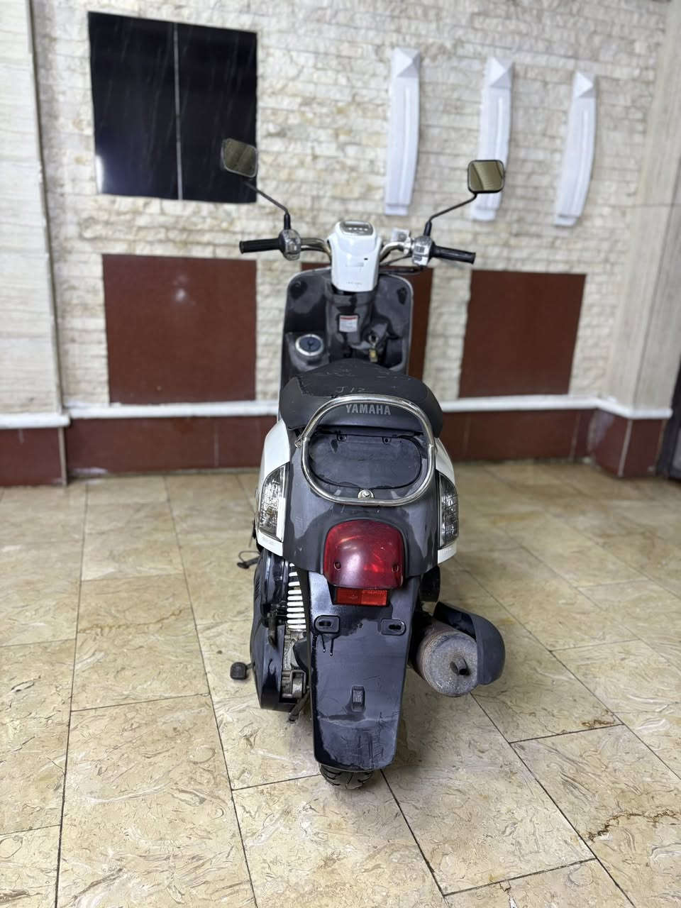 للبيع 🛵
بوليس نوزل الدراجة مكفولة من كل النواحي نقصها فقط عداد بانزين مختمه بالكامل ومكينه ناعمه وكل شي بيها بلادي العنوان بغداد الشعب للأستفسار تفصل
خاص
السعر (800) وبيها مجال بسيط 
اول اتصل على الرقم *********** متوفر واتساب
