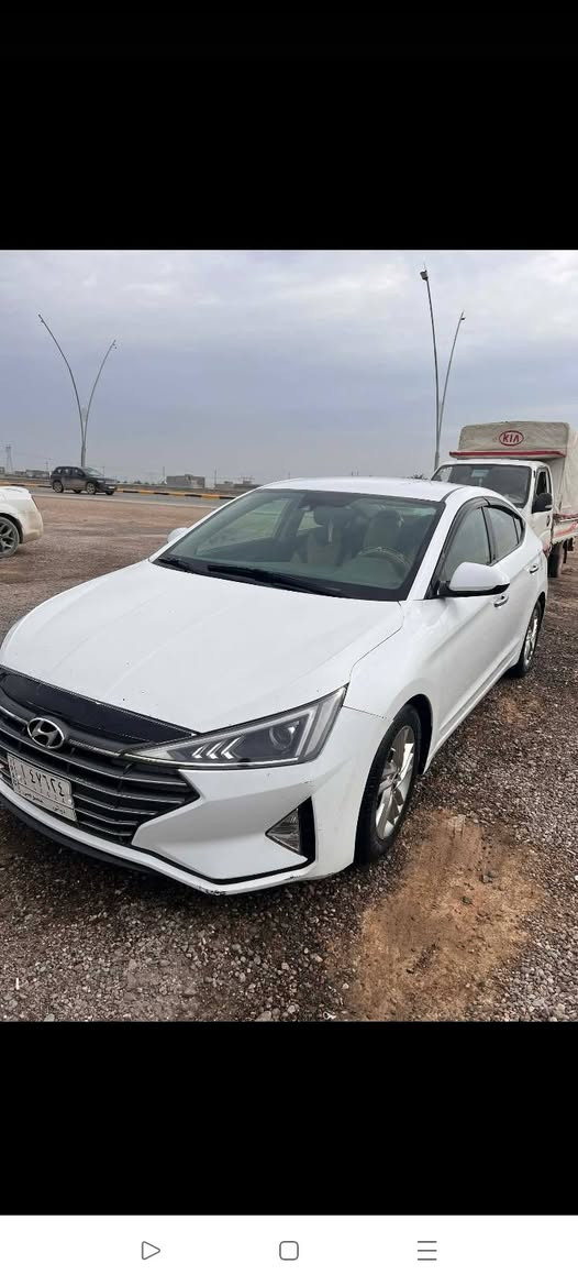 السلام عليكم للبيع النترا امريكي موديل ٢٠٢٠ صبغ قطعتين جاملغ او بنيد فقط مواصفات كامره حساسات رادار جديده السياره السعر ١٣٠ للاستفسار ***********
