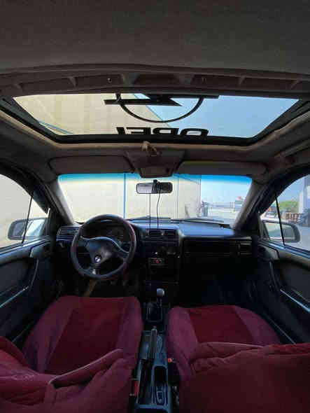 ‎ئۆپڵ مەکینە 20 مۆدێل 93 سعر 17 گڵاو مەجال 
***********‎ كالار
