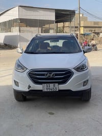 للبيع توسان2015 سياره كفاله من الصبغ فوول بنوراما السياره جديده رقم بغ...