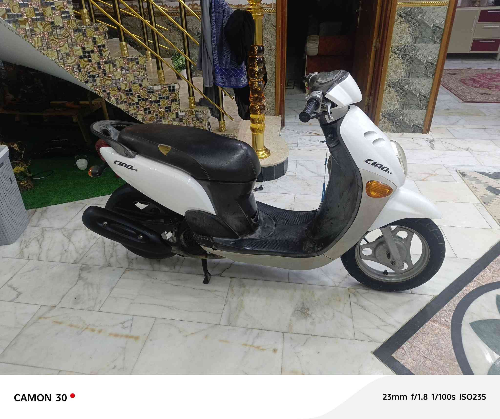 سلام عليكم شباب دراجه فله لبيع ***********
