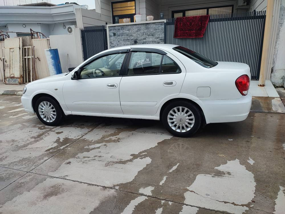 ***********   &&&& ***********
نیسان سەنی یابانی   2010  تۆماتیک و سپی بەفری
هەزەوسەنەوی تازەیە  تا 2027 مانگی5  بە ناو خۆمەوەیە
چوارجام کارەبا و کەلە و کۆنترۆل و عەینەکە
شاشە ئایپادو کامێرەیە  و ئاوێنە کارەباو ناو فۆرمیکایە
مەکینە ڕەشی سۆپەرە
گێڕو مەکینەی نە کراوەتەوە بە شەرتی دەفیتەر  
دووپارچە و پەڵەیەک بۆیاخ  بە بێ هیچ ناوگرتنێ  
پێش و دوای کەپسەو چە کوشی پێوەنی یە 
چوارتایە و ویلی لۆک لۆکی لەژێردایە
سەیارەکە نموونەیە و چرکەی تێدانی یە
سعر/98$مجالێ تێدایە   شوێن/شارەزوور-زەڕایەن
ژ.م/***********   &&&&      *********** السليمانية, العراق
