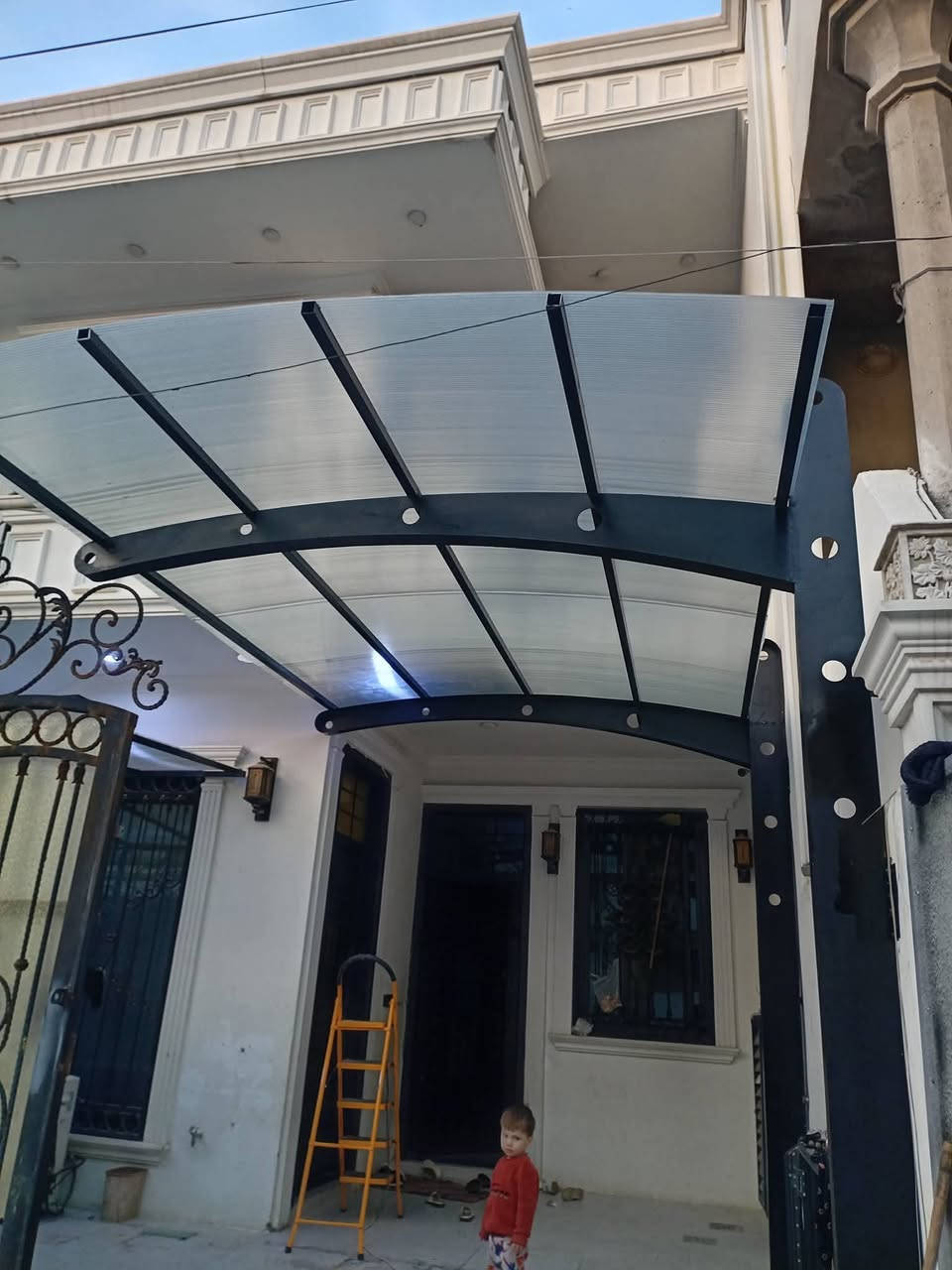 محمد حداد 
الحمدالله بفضل الله هاذا شغلي حداد متجول داخل كركوك 
ينال اعجابكم ان شاء الله اي شي تحتاجون خادمكم محمد  الحداد رقم ***********
