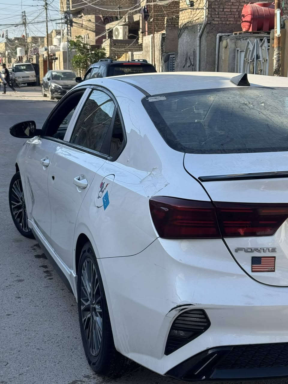 👇👇👇
سلام عليكم سياره فورتي لون ابيض
مكينه 2000
بصمه تشغيل عن بعد 
فول مواصفات فقط
فتحه مابيها 
سياره بيها كم طلقه مبينه بصوره 
سعرها 130بيها مجال بصيط 
رقمي ‏‪***********‬‏
