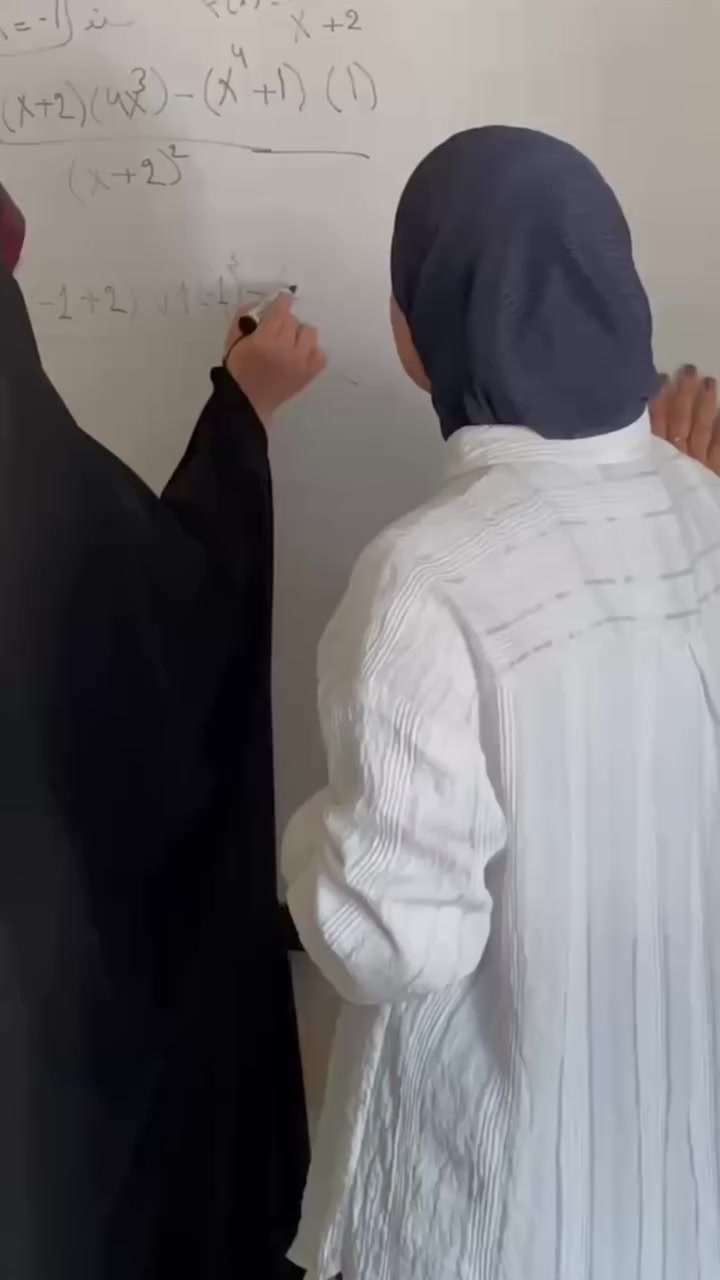 بســــم اللـه الرحمـن الرحيـم 

👧👦ابنك او بنتك مستواها ضعيف بالمدرسة ؟؟
خايف من تراكم المواد نتيجة السرعة بالتحاضير المدرسية ؟؟
تريد تضمن نجاحهم دور اول حته ترتاح بالعطلة ؟؟🤔🎮
لاادور هواي وتتعب 
 باقي شهر تقريبا على نهاية السنة نكدر نضمن نجاحهم 🫡🫡
      ..... لحضة ✋️
شلون راح تتاكد احنه مو مثل باقي المعاهد 
وكادرنا اختصاص ومضمون ؟؟؟😲
  سهلة🫰 
♦️اولا محاضرة مجانية قبل الاشتراك يتعرف الطالب على طريقة المدرسة وتوصيل المعلومة 
♦️ثانيآ امتحانات يومية واسبوعية ونشر النتيجة داخل كروب واتساب  للاهالي 
♦️في حالة عدم اجابة اي طالب في الامتحان يتم اعادة الشرح بشكل خاص لاننا نراعي الفروق الفردية 
♦️المدرسات على تواصل مستمر مع الطالب والاهل 

 باقي تقريبا شهر على نهاية السنة 
استغل الوقت حته تنهي السنة بنجاحهم 😍

دورات تقوية  لكافــــة المواد 
      🔴  ابتدائـــي _ متوسطـــة _ اعــــداي🔴

 
� العنوان: شهداء –  شارع مركز شرطة الشهداء
                              مقابل مدرسة الشهيد مهند 

📞 للاستفسار:  ‭٠٧٧١ ٩٩٦ ٤٨٤٩‬

#ثالث_متوسط #سادس_اعدادي  #امتحانات  #دورات_تقوية  #سادس_اعدادي #سادس_ابتدائي  #اول_ابتدائي #مهني
