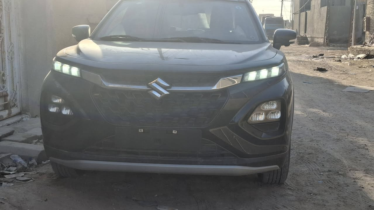 السلام عليكم لبيع سيارة سوزوكي فرونكس مديل 2025 أستلام شركه زيرو ماشيه تقريبا أقل من 5000 حرة مرقم بغداد لعلم مداور بنفس اليوم للاستفسار الاتصال بلرقم *********** ابو علي مكان السيارة السماوة
