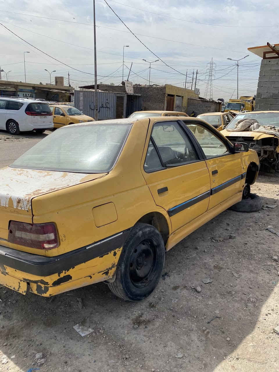 تفصيخ بيجو لميس 
محرك كير شرط 
بغداد الشعله 

‭0783 259 7483‬
