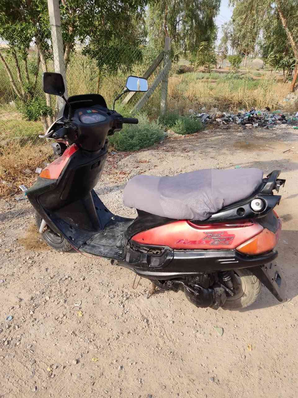 فراشة فضائي 
مكانه هبهب 
***********
سعر 300

