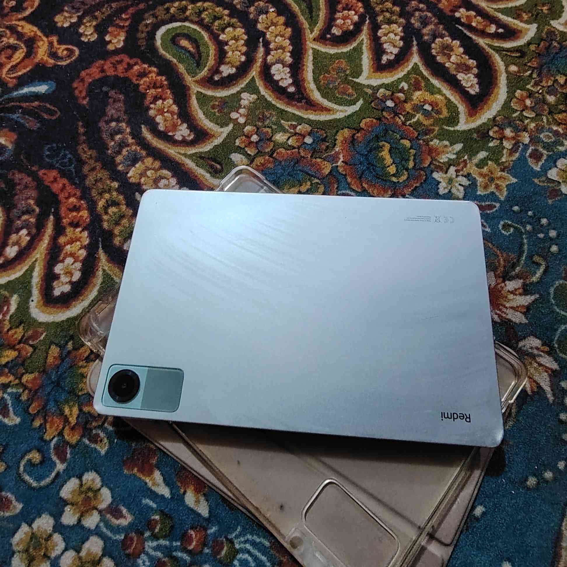 ريدمي باد SE ذاكره 256 العشوائيه 8 البطاريه 8000 شاشه 90 هيرتز المعالج سناب دراكون جهاز مكفول من كلشي بدون ملحقات مكاني ميسان شراي يتفضل خاص او ينتصل ***********
