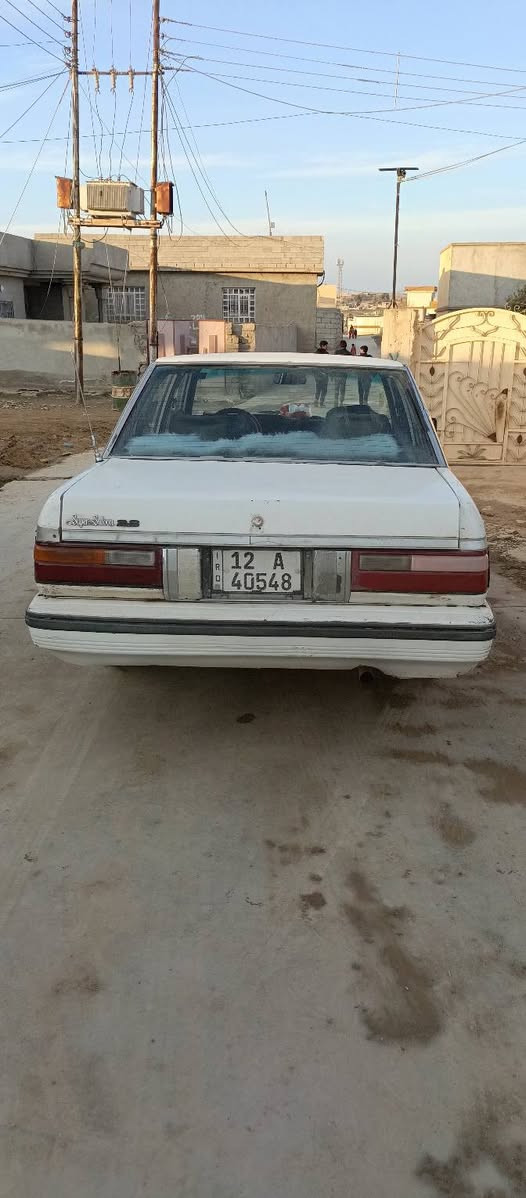 سلام عليكم
سوبر 85 للبيع رقم جديد اجنبي 
كير محرك بلادي شرط سيارة حلوه مال بيت 
داخل نضيف بدون كابون شرط التحويل ويتسجل 
السعر 33 وبيها مجال مكان موصل بادوش للاستفسار ***********
