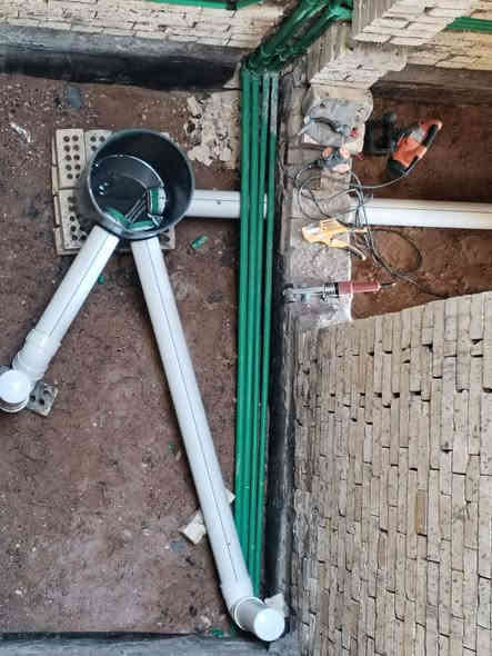 خلفه تأسيس ماء ومجاري متفرغ للعمل بأسعار مناسبة وشغل درجة أولى السماوة ***********
