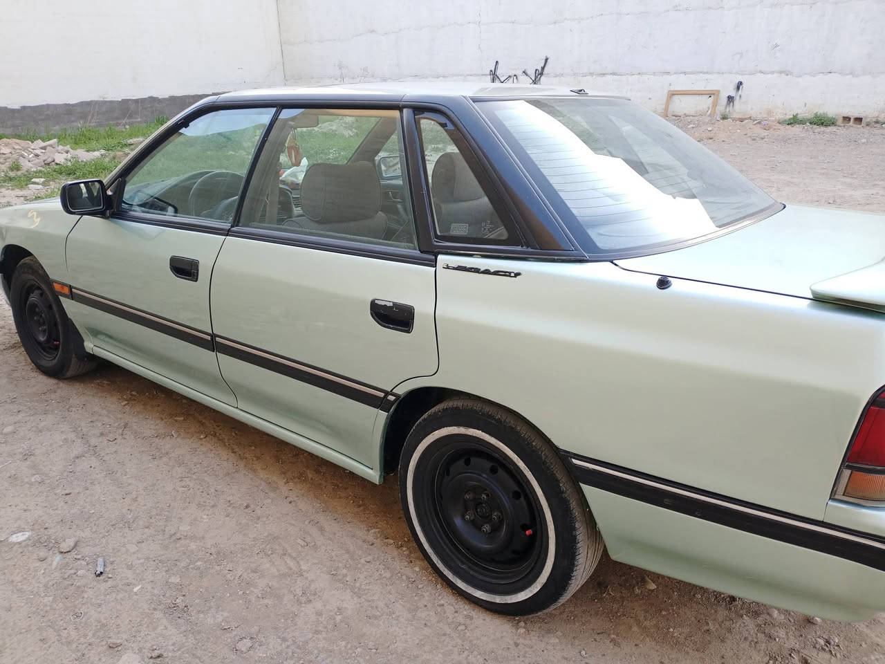 سوبارو لكاسي فور ويل كير عادي  موديل 1991 ياباني مكينه 1800 لاتبخير ولاتنقيص  مصبوغه حزام سياره بدون ضربه  سنويه باسمي هزه جديده تبريد تدفئه جام كهرباء السعر 40 وبيها مجال  ***********
