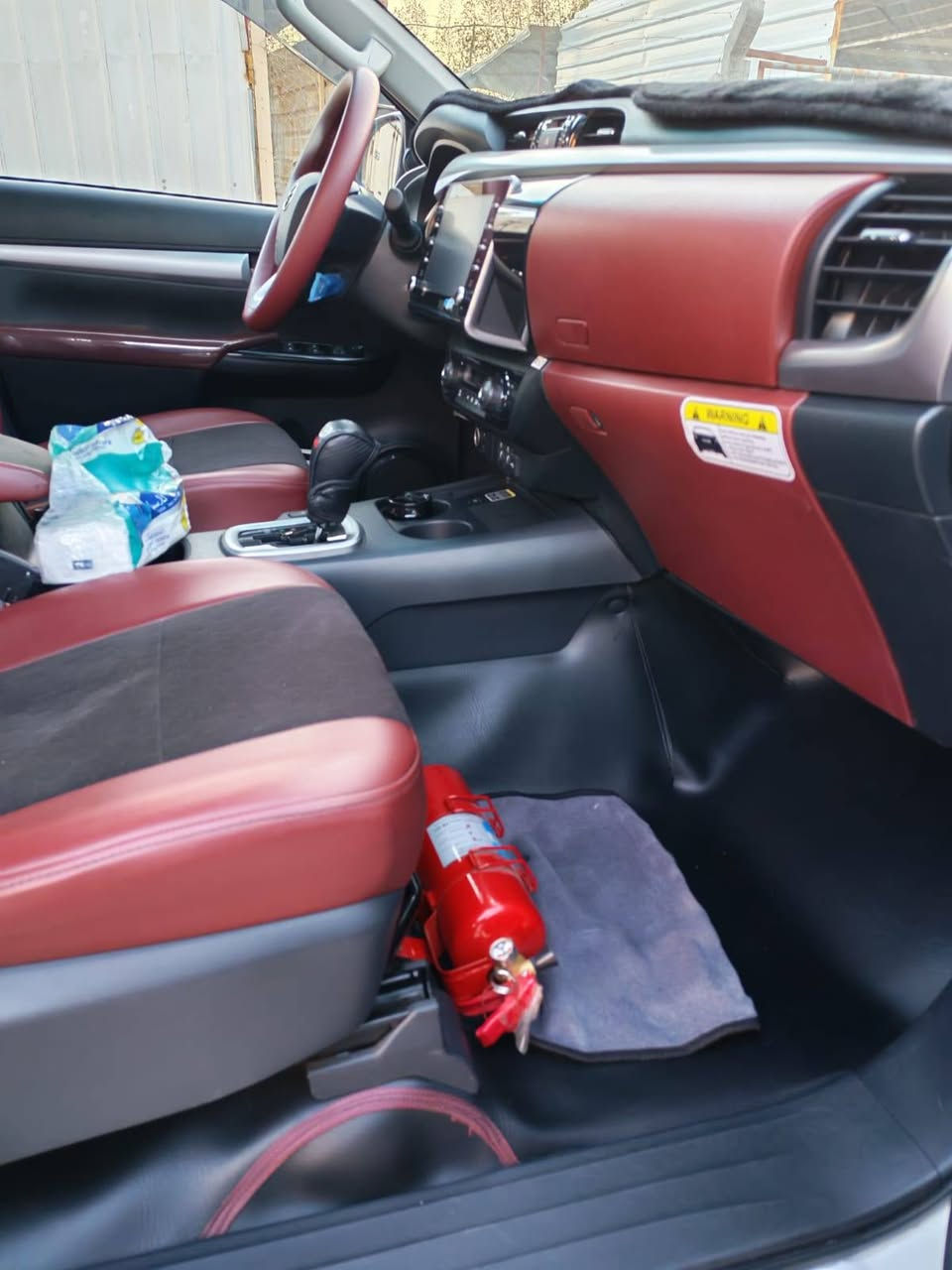 هايلوكس فور ويل شركة ساز
موديل ٢٠٢٥
بغداد كفالة عامة
ماشية.  ١١   الف
وضع الزيرو بضمان الشركة
بصمة تشغيل 
بصمة ابواب
يدات نيكل
اشاير بالمري
اشارة ترحيب
طفاية بلادية
كشنات تبريد 
تبريد  خلفي  امامي
شاشة امامية 
كاميرا خلفية
تحكمات ستيرن
دوشمة كشنات
دوشمة ارضية
بنيد جكات
شاحن واير لس
للأستفسار ***********
