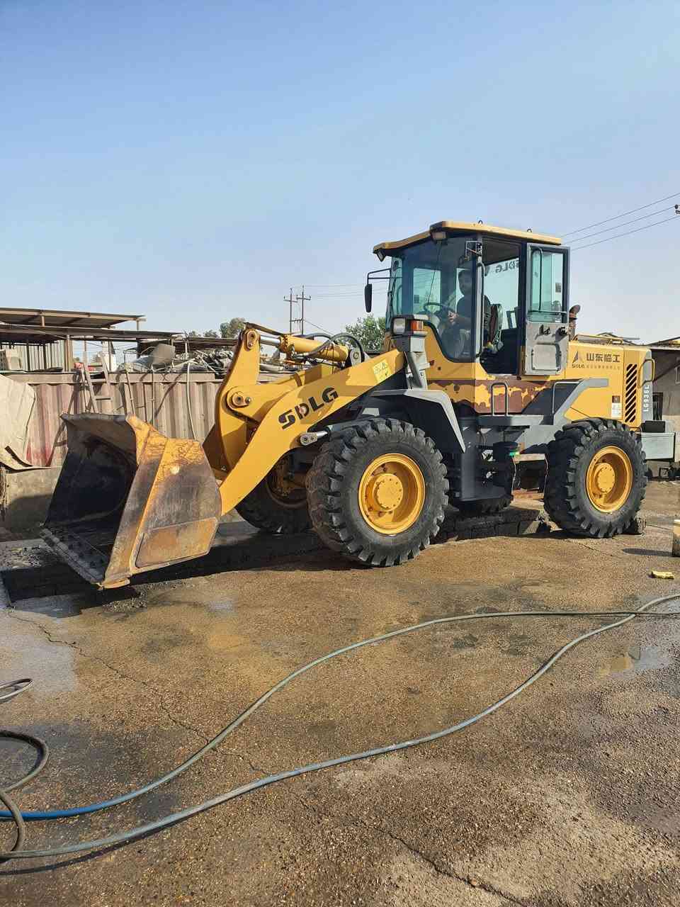 شفل ال جي  موديل 2012 حجم 36 مكينه ما مفتوحه ابد نضيف كلش السعر 230 وبي مجال بسيط للتواصل ***********
