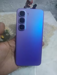 انفنكس هوت 60 برو بلس • ٨/٢٥٦ • شاشة ١٤٤Hz