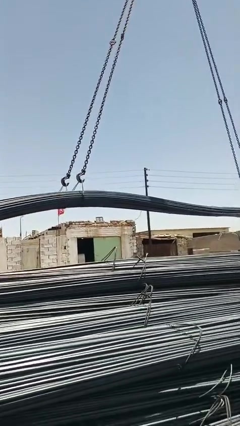 السلام عليكم ورحمة الله... يوجد لدينا حديد تسليح أنواع الحديد أنسب السعارر جوه سوك يوصلك باب البيت هذا رقمي وتدلل ***********
