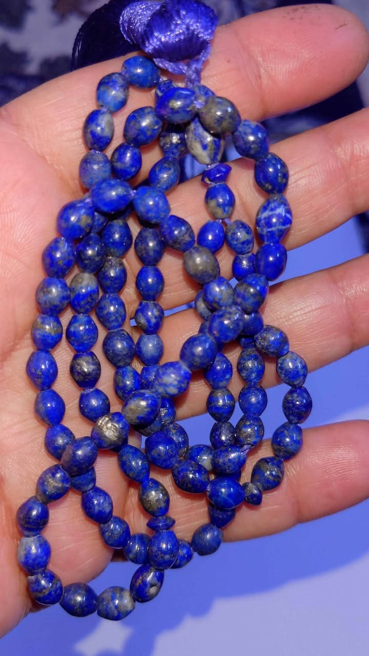 لازورد طبيعي افغاني  101حبه السعر 45الف العنوان بغداد زعفرانية الهاتف *********** بغداد, العراق
