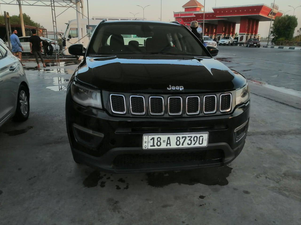 السياره ١٧ موديلها شكل ال١٨ السياره رياضيه كير عادي حدثها من الجانب يعني مو بجم بيها ٣ قطع صبغ تخم تاير تبريد ثلج محرك ٢٧٠٠ السياره بصمه شاشه سعرها مال بيع قفل ١٠٥ مكان سياره في بابل 
+964 781 883 4448


**إذا كنت صاحب هذا الإعلان وتريد حذفه لأي سبب، رجاءا أرسل رسالة إلى الدعم الفني**