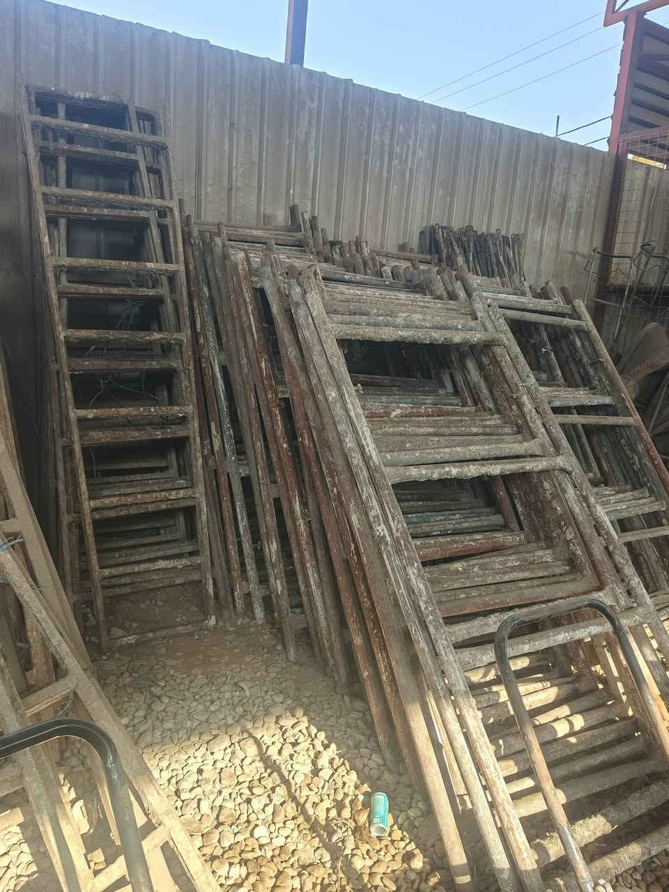 غراض سكله للبيع
ديوانيه مركز
ارقم الهاتف***********
