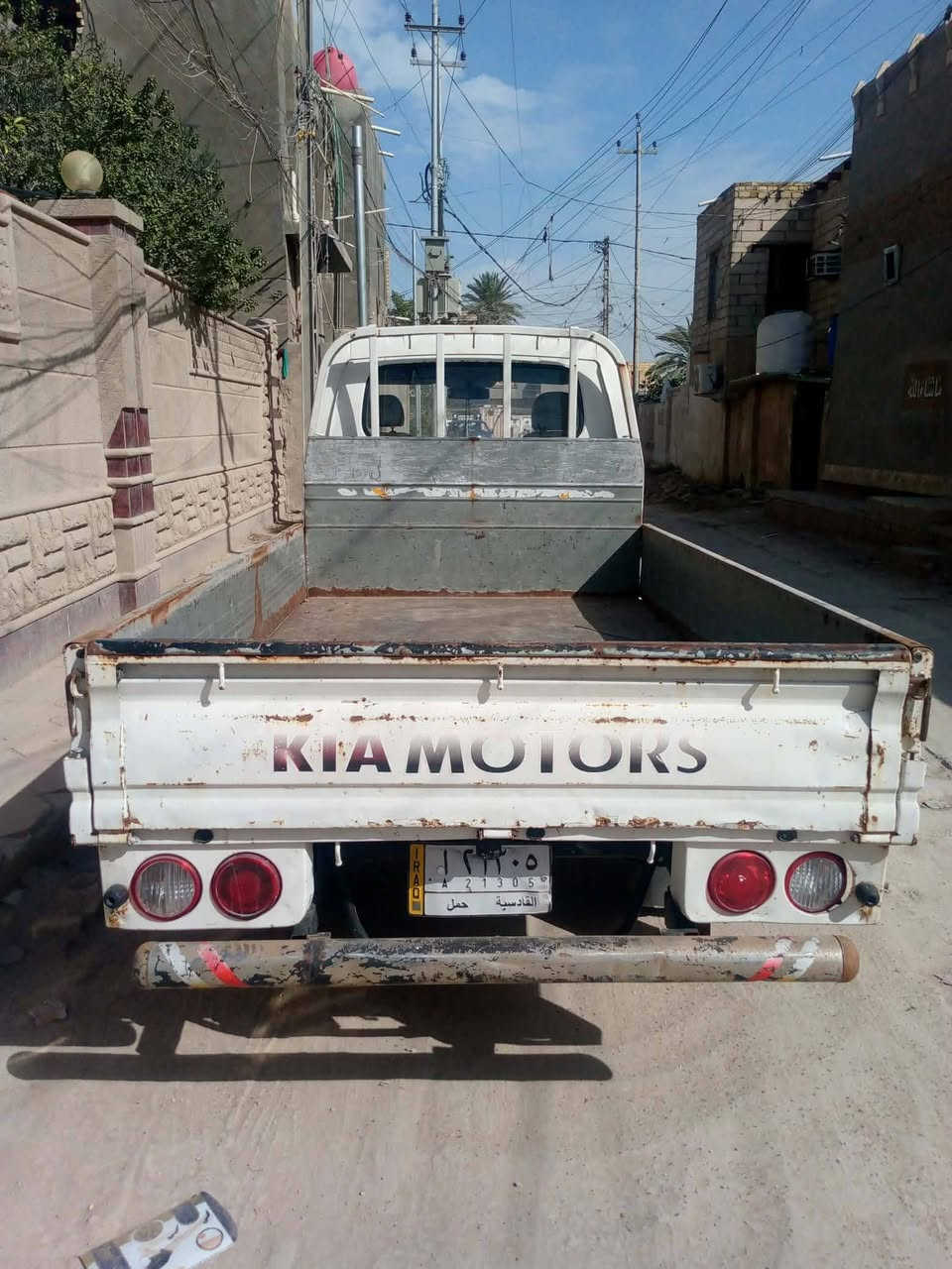 سياره كيا حمل سبلاين موديل ٢٠١٠ كير محرك اكسنت رقم شاصي واضح مكفول كفاله بيه جرادات قليله بالقماره السعر ١٠٥ وبيه مجال قليل لشراي للستفسارر
***********ا
