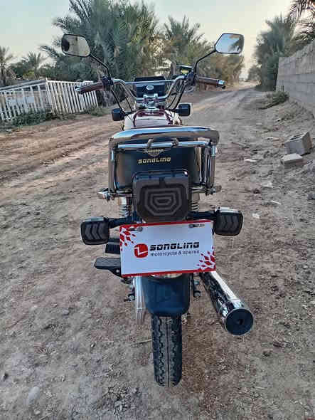 السلام عليكم اخوان دراجه للبيع سيفان موديل 25 محرك 200الدراجه جديده السعر850 وبيها مجال مكان ديالى الخالص رقم***********
