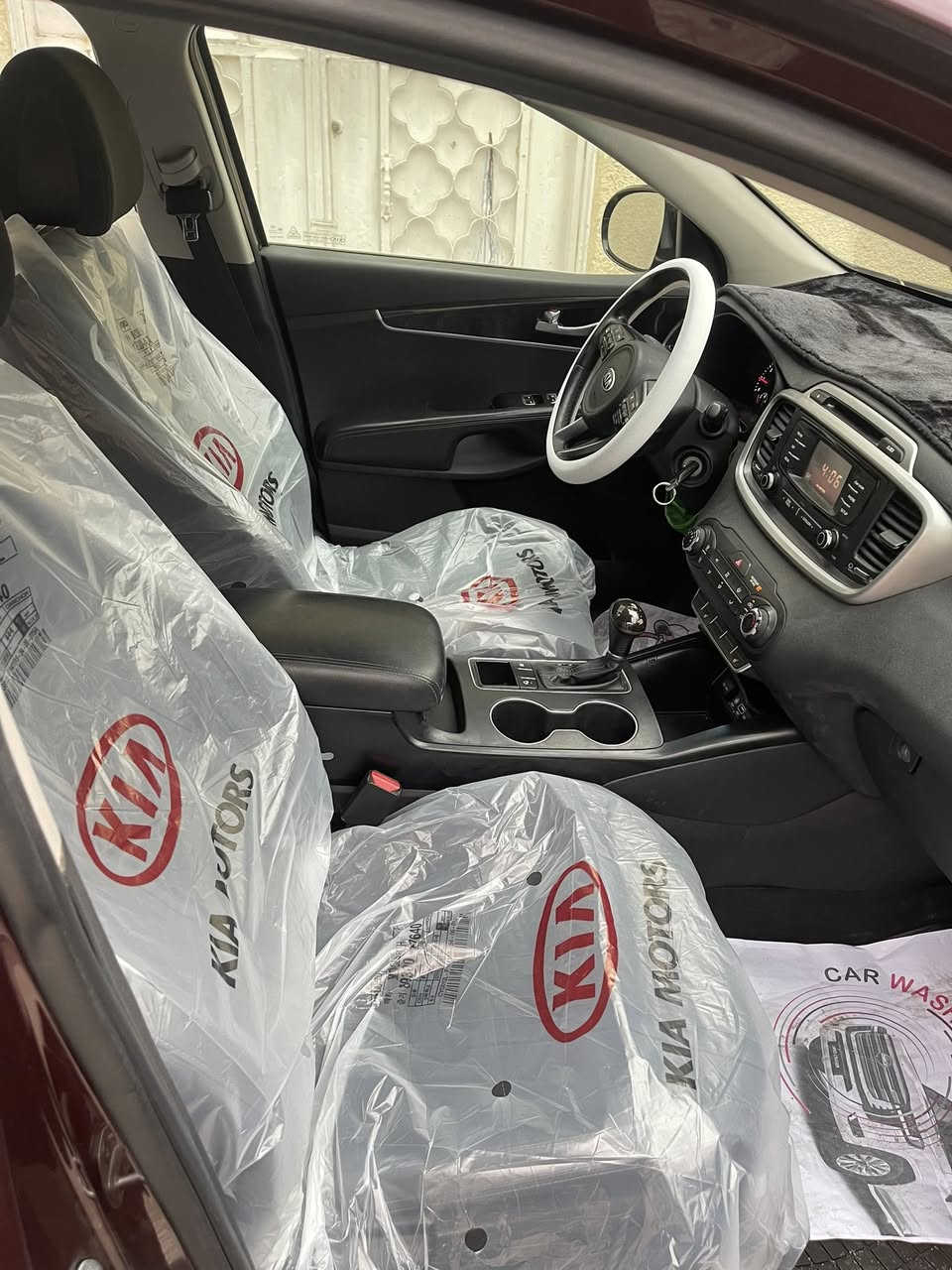 السلام عليكم
سورنتو موديل 16
وارد امريكي السونار مرفق وياهة
4 سندر محرك جديد 
صدر جديد  ماشه 120الف ميل 
السعر 165
مكاني بغداد الحبيبيه
***********
