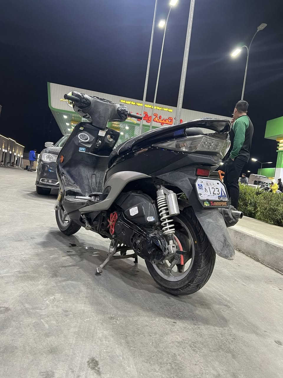 سلام عليكم سكنس لد دراجه مكينه بلاديه تزويد خارجي بس بيه صدر ودبلات خلفيه وجاملغ امامي قبق كلجات قبق فلاوين يدات بريك تايرات جلاتين أصليات لرقم *********** لسعر واحد 100 وبيه مجال بل شعب
