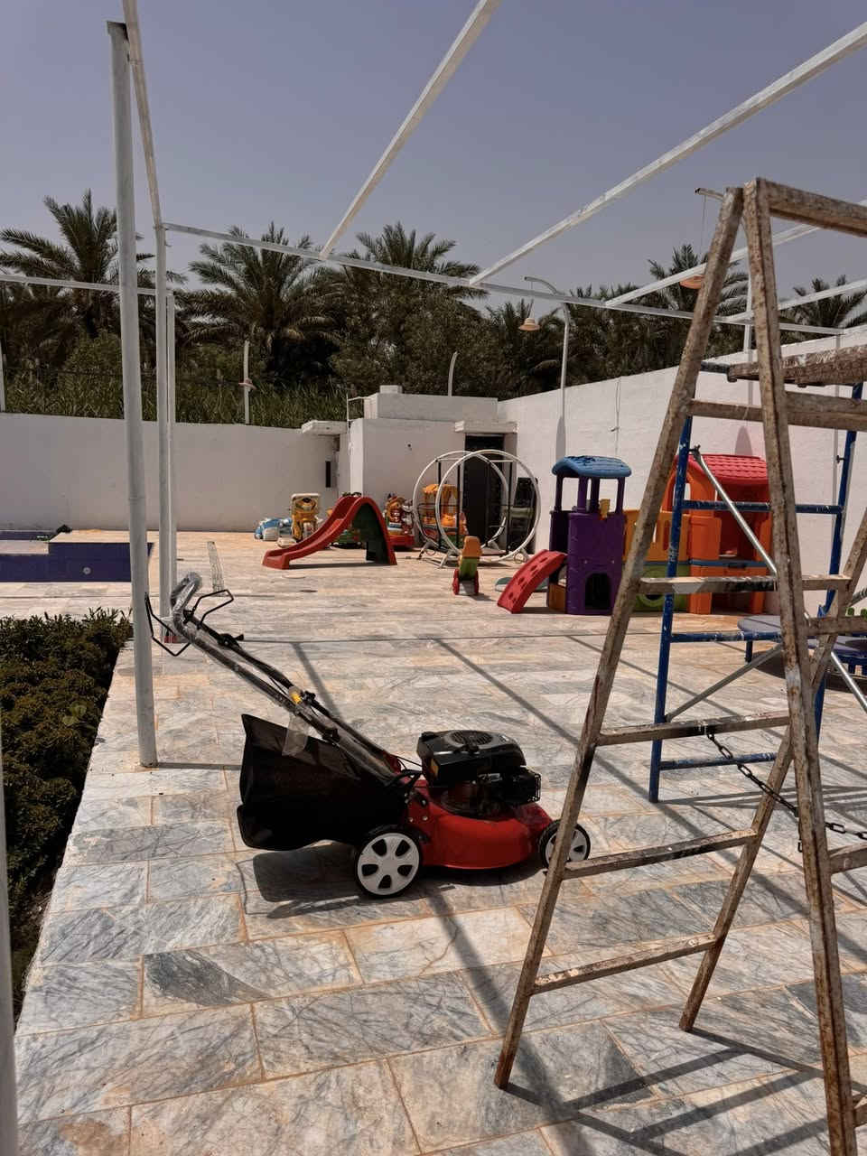 أعلان أعلان رقم  🏠 (96) 
جزيرة بغداد السياحيه 
 الفحامة قرب المركز شرطه الفحامه 
‏على جهة الشط ￼
مساحة 1100متر واجهه 50 متر النزال 21متر
بناء حديث وجاهز مزرعه مع الثاث 
يحتوي 
 استقبال/ مطبخ / حولي داخلي  /  2 غرف نوم سويت   / 
خدمات 2 / كرج / مسبح / باربكيو / جلسه تصور / حدائق خلابه 
 

💰💴💴 سعر جدا بسيط ￼💵💵💸

تفاصيل البناء مع تحويل من صاحب السند 
~~~~~~~~~~~~~~~~~~~~~~~~~~~~~~
عندك عقار وتريد تعرضه وينباع بسرعة ..؟
ارسل التفاصيل ع الخاص او الواتس أب والباقي علينا
🏡 مكتب إعمار  المستقبل  🏡
#بناء  #اشراف  #خرائط  #هدم  #ترميم  #مقاولات
للاستفسار عن عروض سابقه داخل صفحة
او زورونا موقعنا قرب باب الثالث الجزيرة أول نزلت كميره 
 

***********  يحتوي على الواتس اب 

‏‪***********‬‏ يحتوي على الواتس اب
