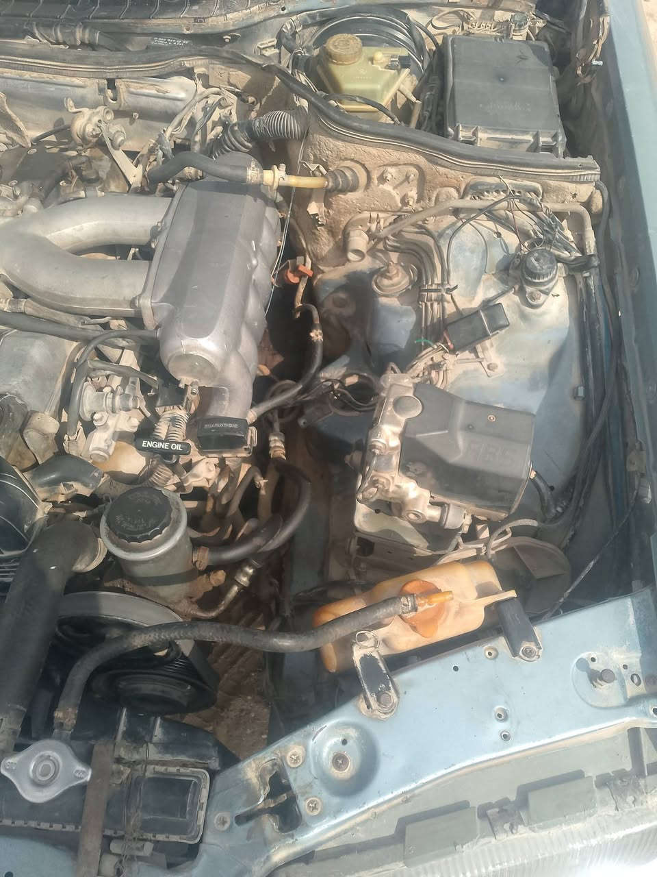 السلام عليكم ورحمه الله وبركاته مرسيدس للبيع موديل 1990
السعر ٣٥ وبيها مجال للطيبين موجوده في النجف الاشرف 
 الاتصال ***********
