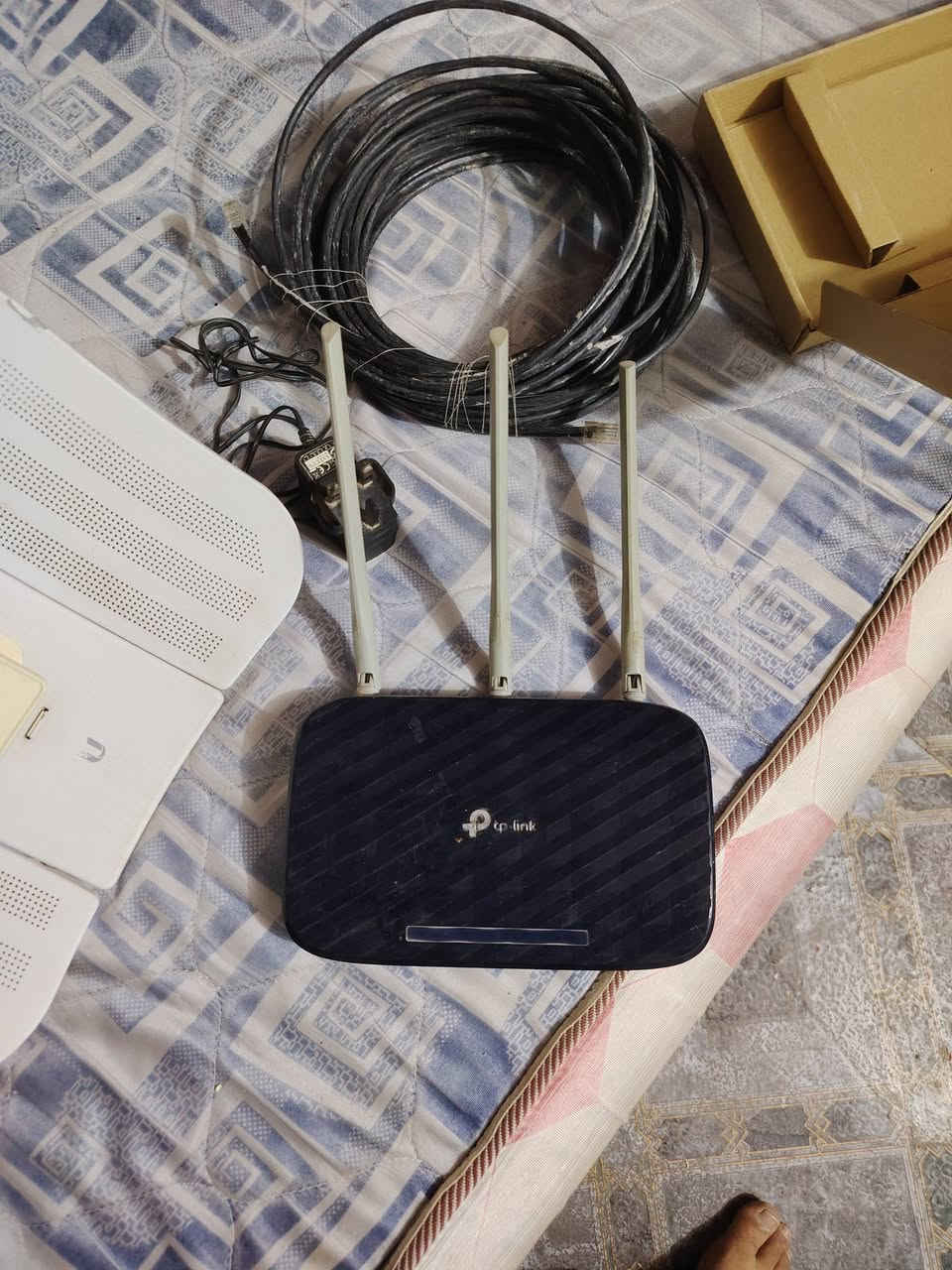 منضومة انترنت ناقصها فقط محوله شرط الشغل


**إذا كنت صاحب هذا الإعلان وتريد حذفه لأي سبب، رجاءا أرسل رسالة إلى الدعم الفني**