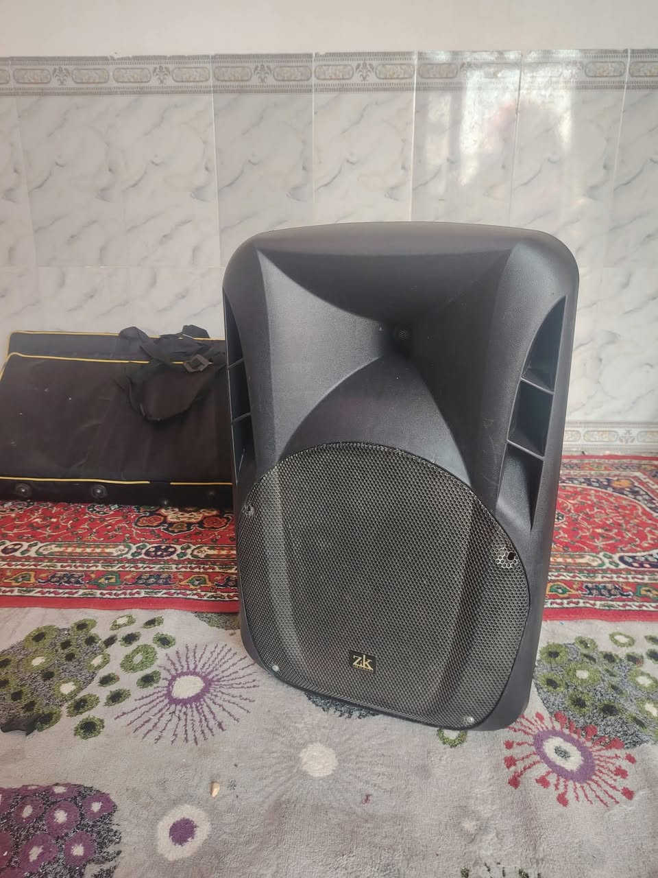 مونيتر كهربائيّ شرط دم ونقاوه سعر ب 250 الف مكاني نجف ***********
