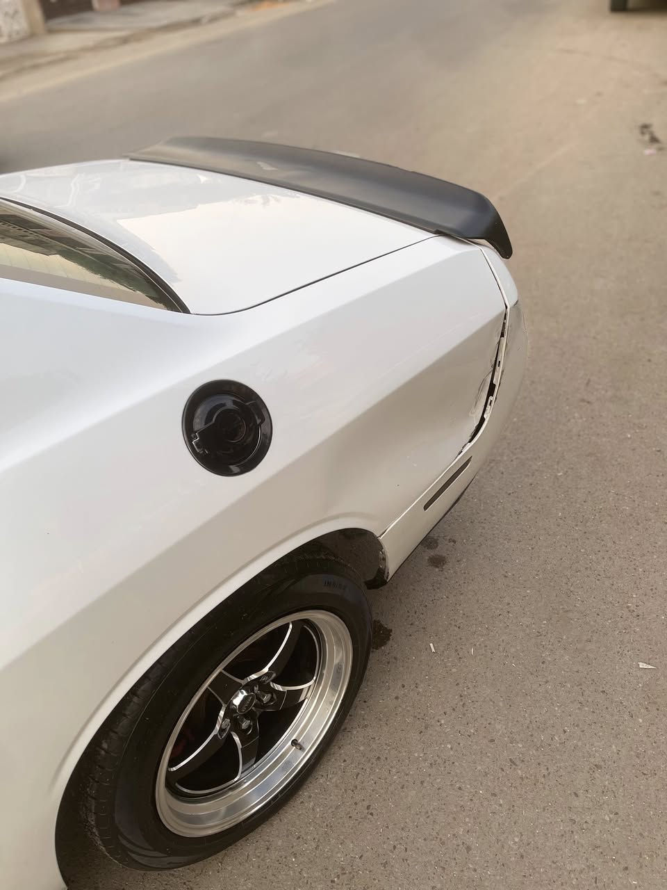 جالنجر 2016 ارتي
سلام عليكم جالنجر ارتي موديل ١٦ فول مواصفات عدا الفتحه تدفئه تبريد كشنات هيتر ستيرن  سياره جديده وعليها ادامه كامله ومصروف عليها وقويه تجي وتشوف بعينك 
الاضافات اللي عليها 
🥏اويل كاج كان
🥏كام شفت
🥏كام شفت6400
🥏سقف روز
🥏هدرز +اكزوز كامل تلث ارباع
🥏جهاز لهب
🥏برمجة مصطفى ايكل
🥏بلكات ريسنك
🥏منضومة بانزين كلها ريسنك اصليه
🥏كفرات مكينه 6400اصليات 
يعني السياره مصروف عليها ومطلعه رقم حلو   السياره باسمي احول ثاني يوم  رقم بغداد
🚨🚨🚨السياره حادثها مال امريكا سرقه ٣ قطع اماميه وصار بيها بلعراق بلجاملغ الخلفي موضح بلصور بارد بعده ممصلح  السياره جديده جديده ماشيه ٦٨ الف 
مكاني بغداد
***********
معروضه ١٥٣ وبيها مجال
