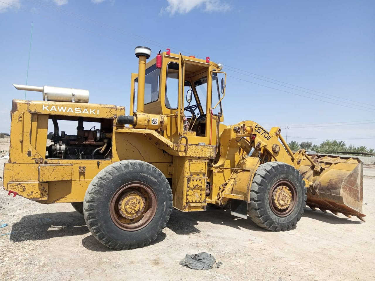 للبيع  بي موديل 82 شرط كل بلاد كير وتركم واكسانت صبغ بلادي صينيه وصدر وكيله جدد محرك لا صرف ولا بخار بريك 4 رقم الماني  مشروع وطني تحويل مباشر
جاهزز للعمل// مكاني بغداد/***********/////////***********
