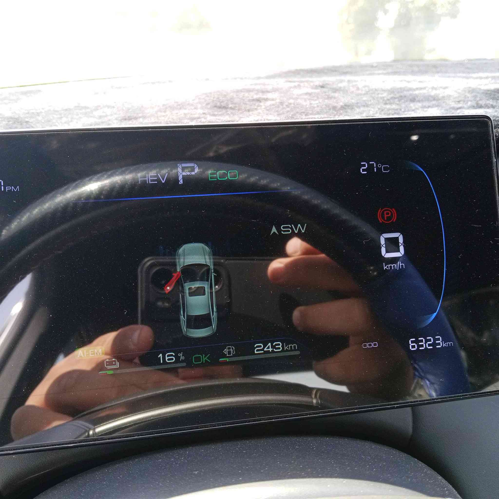 بي واي دي
الفئه الجن بلاس 
الداخل زيتوني 
الموديل 2025 ماشيه 6000
الرقم بغداد تحويل ثاني يوم 
كفاله عامه 
الموصفات معروفه مال الجن بلاس 
سياره نضيفه جدآ 
مدوشمه الكعيات 
مدوشمه الصندوك 
حمايه راديتر مشبج الخاص البي واي دي 
السبايدر الخاص بل بي واي دي 
مطريات خاص بل بي واي دي 
بعد هواي ضايف شغلات عليها 
***********
