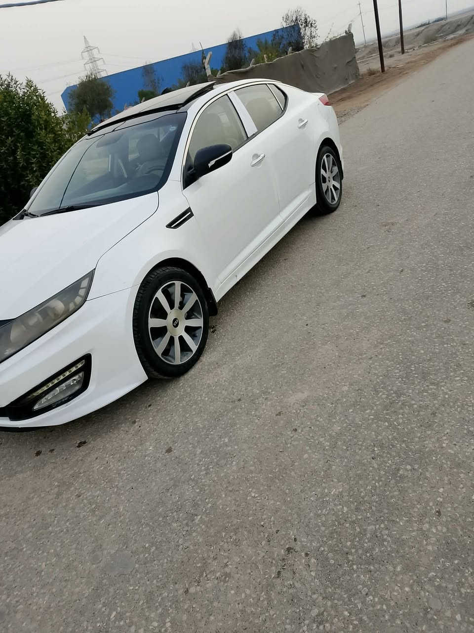 اوبتيما2013
فول مواصفات مكفوله 
رقم وهزه جديد باسمي
كفاله عاااااامه عدا صبغ بخشم البنيد  كلش قليل
ماشيه ١٥٠
فول 1/1
بانوراما
بصمه 
جلد 
كاميرا دواره
كشن جلد
كشن ذاكره
تبريد قطعتين 
شفتات استيرن
لدااااات
محرك2.4
السياره جديده جداً 
واحلى من الصور
للبيع والمراوس حسب القناعه
السعر 140 وبيها مجال 
علماً السياره بالحله 
للاستفسار 
***********
***********
