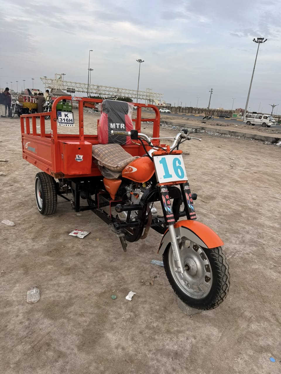 له السلام عليكم شباب ستوته امتيار تعمير كله جديد مديل 2016 السعر 1700 العنوان الموفقيه الشراي يخابر ***********
