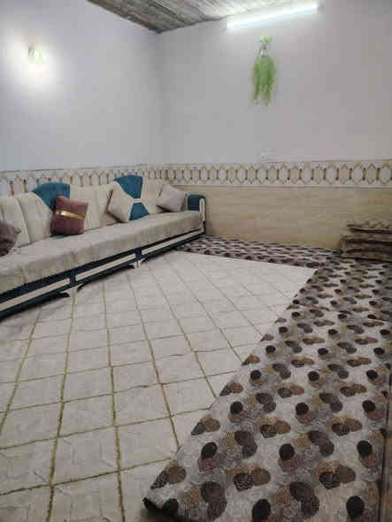 السلام عليكم
بيت 100 متر للبيع (زراعي) 

المنطقة واحد حزيران مقابيل الحصو والرمل 

السعر 55 وبيه مجال اتصل ***********
