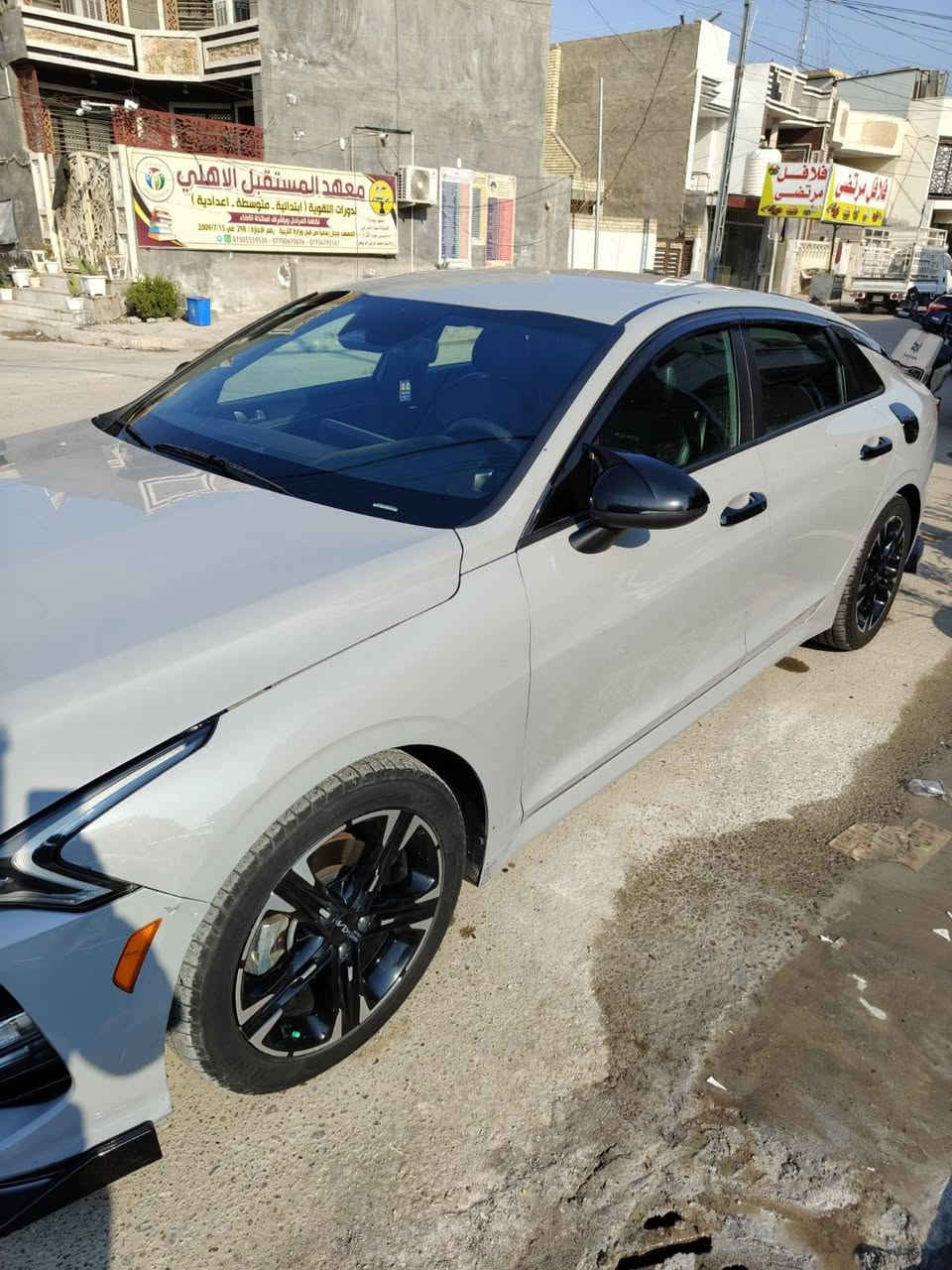 كي فايف GT LiNE
موديل 2022 وارد امريكي
مكينه 1600تيربو
حادثها بنيد بدون دواخل صور حادث مرفقه ايرباك درگه فقط 
السعر 168وبيها مجال
العنوان بغداد المحموديه***********
