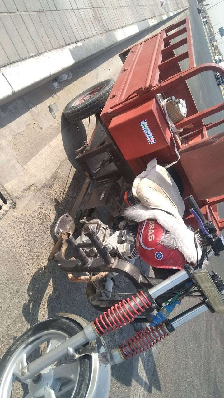 السلام عليكم ستوته البيع رقم وسنويه مديل 16/مكان كرمت علي وسعر 1750/***********
