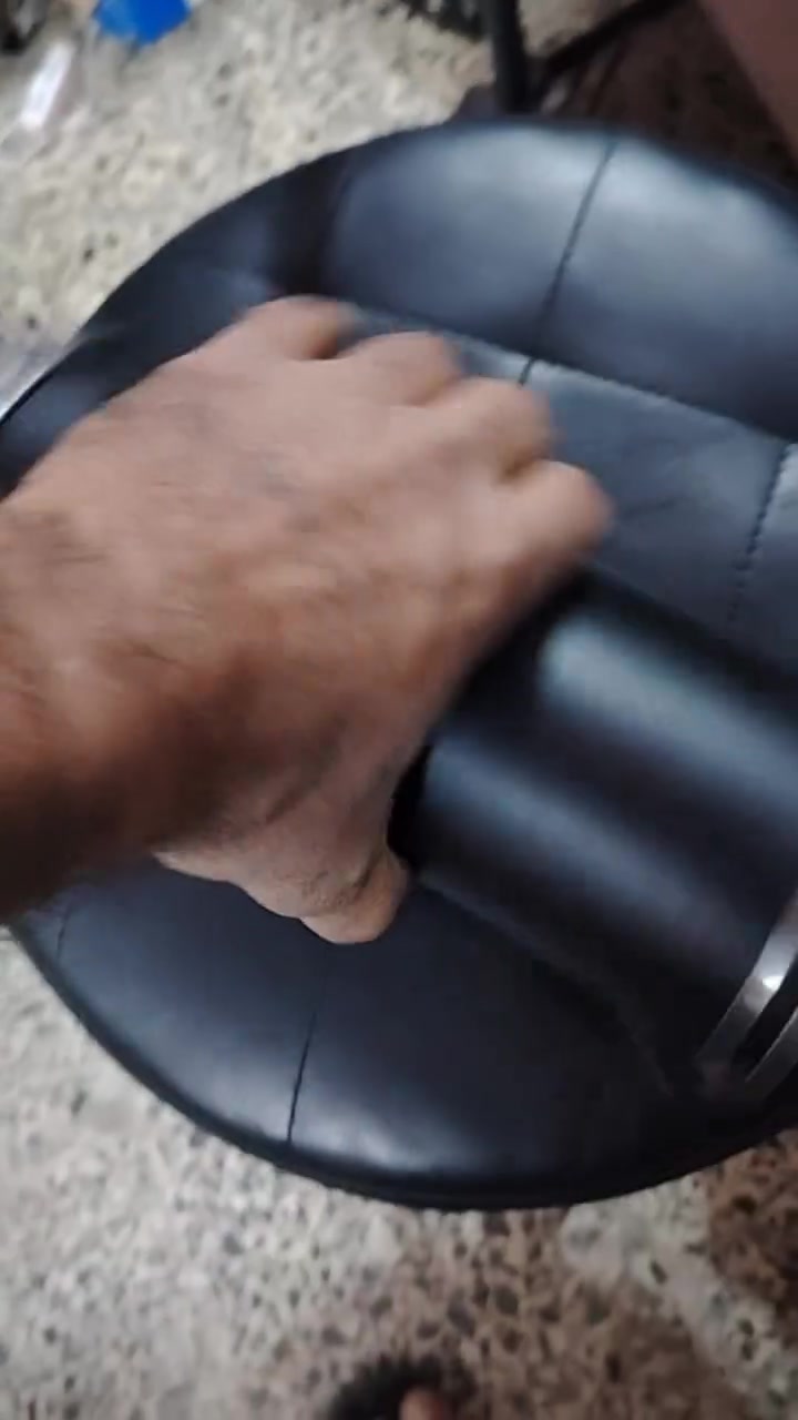 الي يريدها يراسلني ***********
