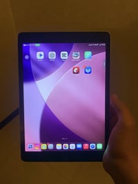 ايباد ٩ • ٦٤ • ابيض