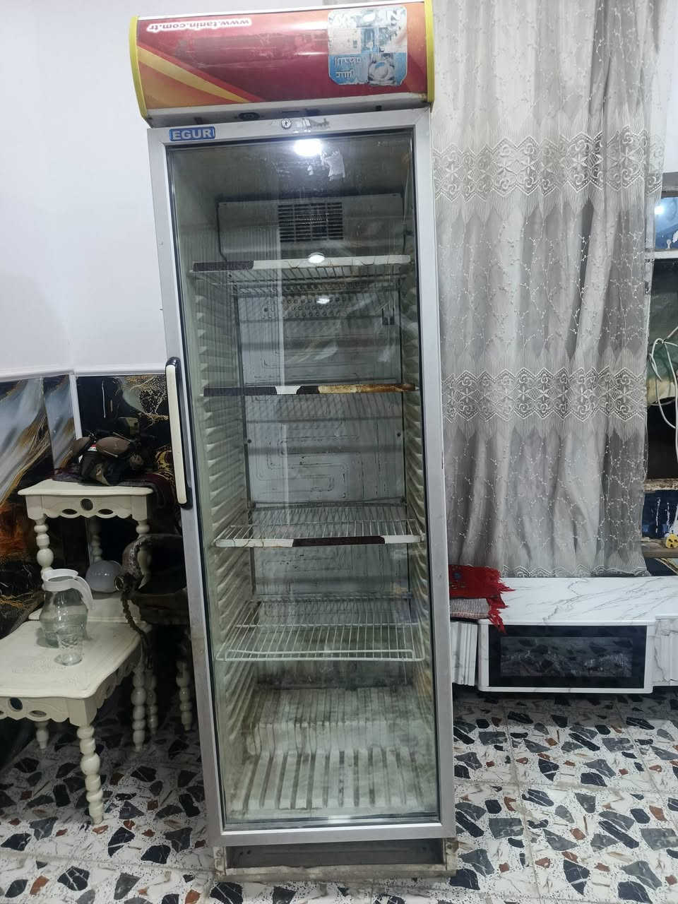 سلام عليكم براد لبيع تبريد خير من الله سعر 250 بيه مجال غليل ***********
