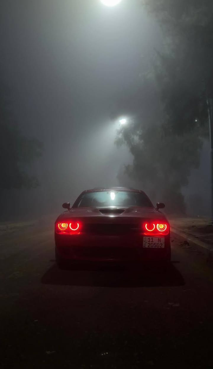 السلام عليكم
جالنجر 2015RTماكس 
ماشيه 40mحقيقي 
رقم بغداد بأسمي 
Rt max super track pack 2  فتحه رادار امامي جانبي خلفي هيتر بالمري كشنات شامواه وجلد تبريد تدفئه
تدفئه ستيرن وكهربائي
سماعات هارمن كاردن مع دمام خلفي بلادي
وبعد كلش هواي مواصفات
الاضافات شوته afe
لوي ايباخ
اويل كاج كان
داون بايب
اكس بايب
دبات سود
هدرز
تفريغ وبرمجه سيفتي
و كت اوف
وبوب كورن يم كرم شموخ الصقر
بلكات نوزلات ريسنك
فيت بام وفلتر جديد
باتري جديد
دبل مروحه يعني انسه الحماوه
صيانه يم شموخ الصقر
دهن يم الحسام  لوكاس ضمان
كير ومكينه كفاله 
بانزين محسن
تاير تو سايز
زرع عدسات زنون عالي ناصي
لد متغير 64 لون تتحكم بل موبايل
السياره نضيفه داخل وخارج عل وضع الشركه وجاهزه بدون نقص 
حادثه جاملغ وبنيد 
 الاتصال ***********
