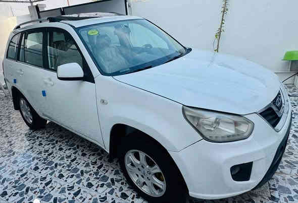 السلام عليكم
للبيع شيري تيگو موديل 2012 رقم انبار مشروع وطني تحميل مباشر سيارة بلادية ونظيفة جداً ماشية 122 الف بدون ضربة وبدون صبغ كير ومحرك جيد جداً حدادية تخم تاير جاهزة تبريد ثلج تدفئة شغالة مكان السيارة الرمادي سعرها 67 ورقة وبيها مجال للاستفسار اكثر الاتصال بالرقم ***********
اعتذر عن البيع بالتقسيط
