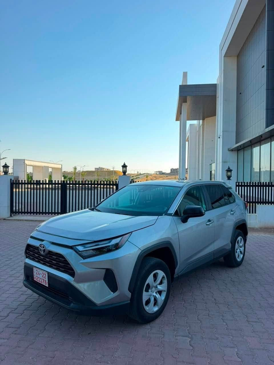 Toyota Rav4 2024
تويوتا رافور ٢٠٢٤
سعر190 ورقة و بيها مجال 
رقم شاصي:2T3F1RFVORC442611
مواصفات LE
AWD-دفع رباعي
السيارة بانزين 
مكينة ٤سلندر حجم ٢.٥لتر
ماشية 20,000ميل
ضرر السيارة:بدون صبغ شبرين كارت بل بنيد و شبر كارت ب سندوق (جنطة) 
بدون ارباك جميع ارباكات سليمة شركة
السيارة وارد امريكي و كلش نظيفة
تترقم (دهوك-اربيل-سليمانية)
 مكفولة من كير و محرك و حجر كزوز

و ب سعر(190) ورقة و بيها مجال للطيبين

مكان السيارة عقرة معارض
*********** دهوك, العراق
